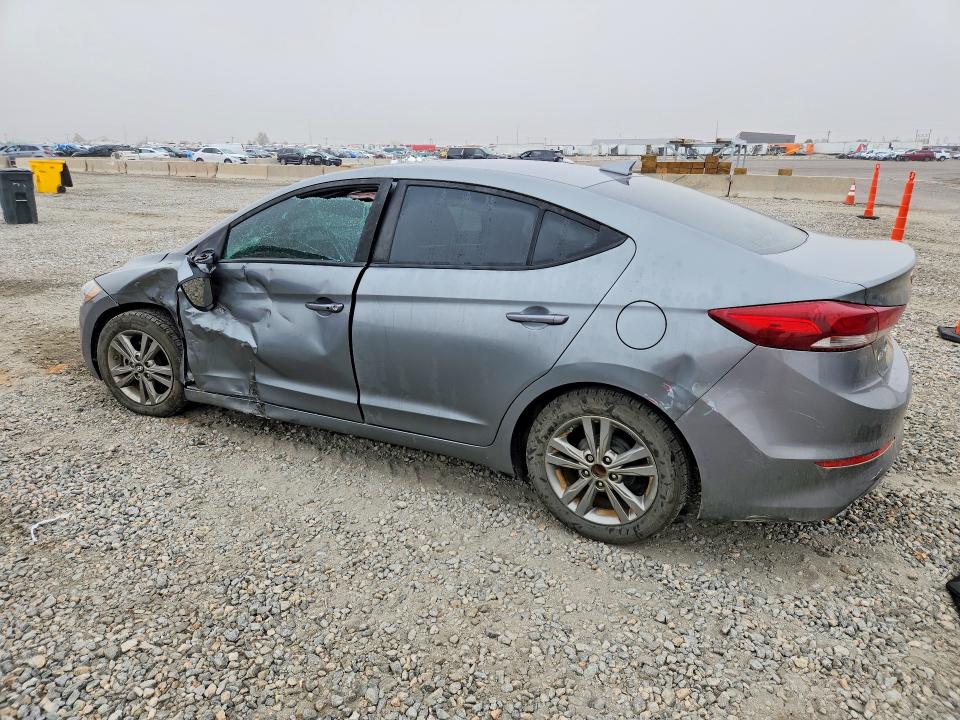 Снимка 2 от търг – 2017 HYUNDAI ELANTRA с VIN KMHD84LFXHU377033