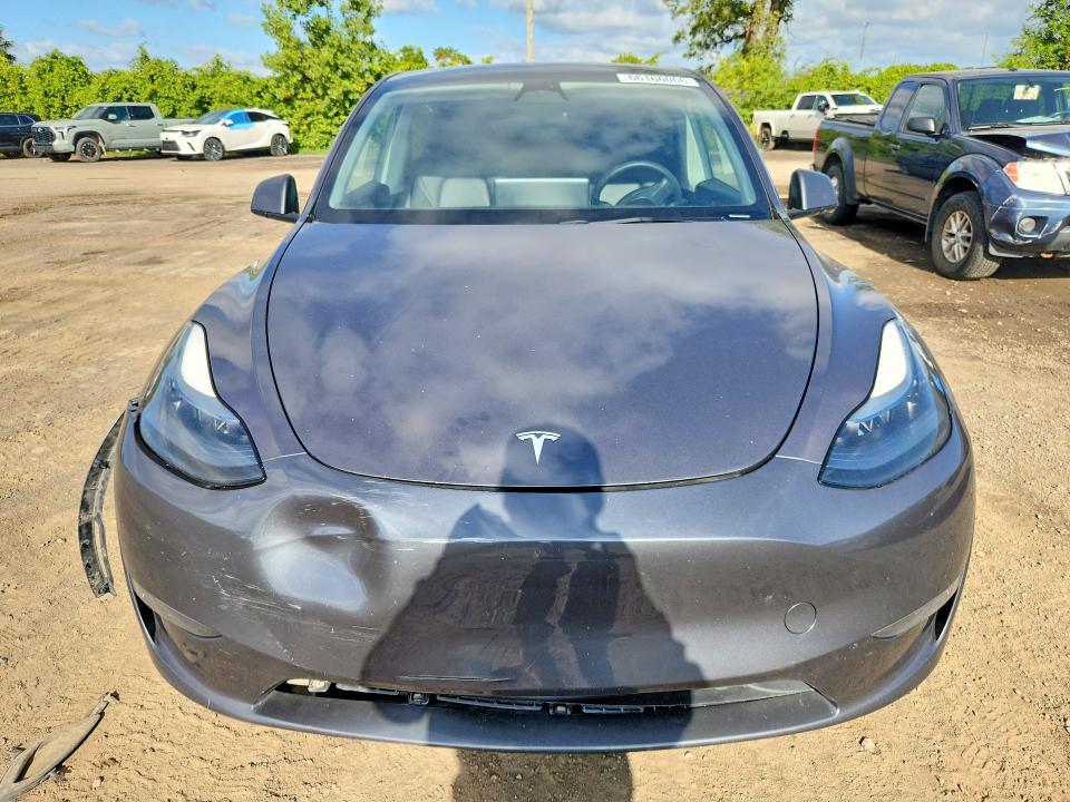 صورة رقم 5 من المزاد - 2023 TESLA MODEL Y مع VIN LRWYGDFD6PC221138