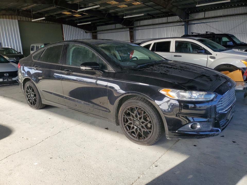 Photo 4 from auction – 2016 FORD FUSION with VIN 3FA6P0HD5GR386931