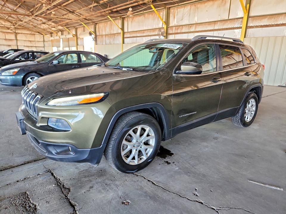 JEEP CHEROKEE 2015 مع رقم تعريف المركبة 1C4PJMCSXFW556936 - صورة من المزاد