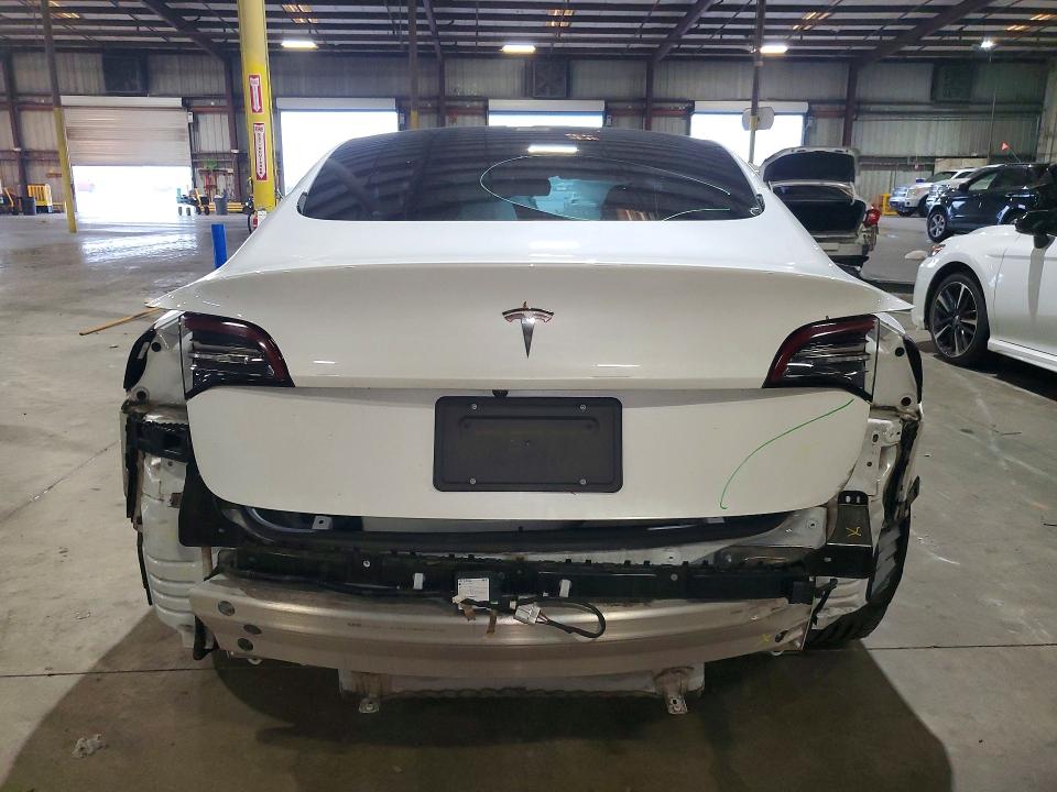 صورة رقم 6 من المزاد - 2021 TESLA MODEL 3 مع VIN 5YJ3E1EA3MF985469