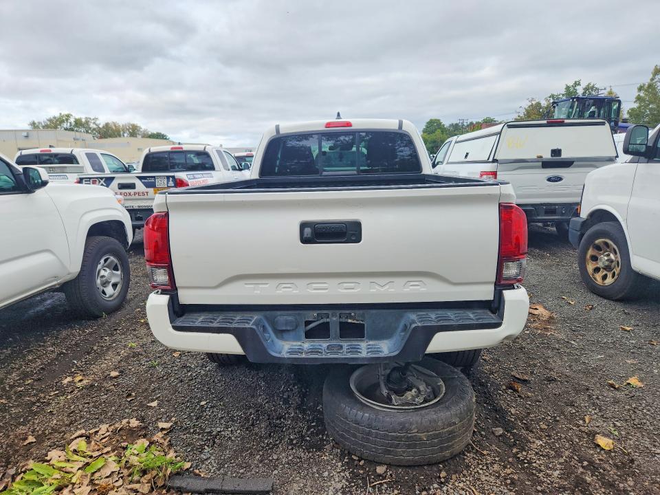 Photo 6 from auction – 2023 TOYOTA TACOMA with VIN 3TYRX5GN3PT083386