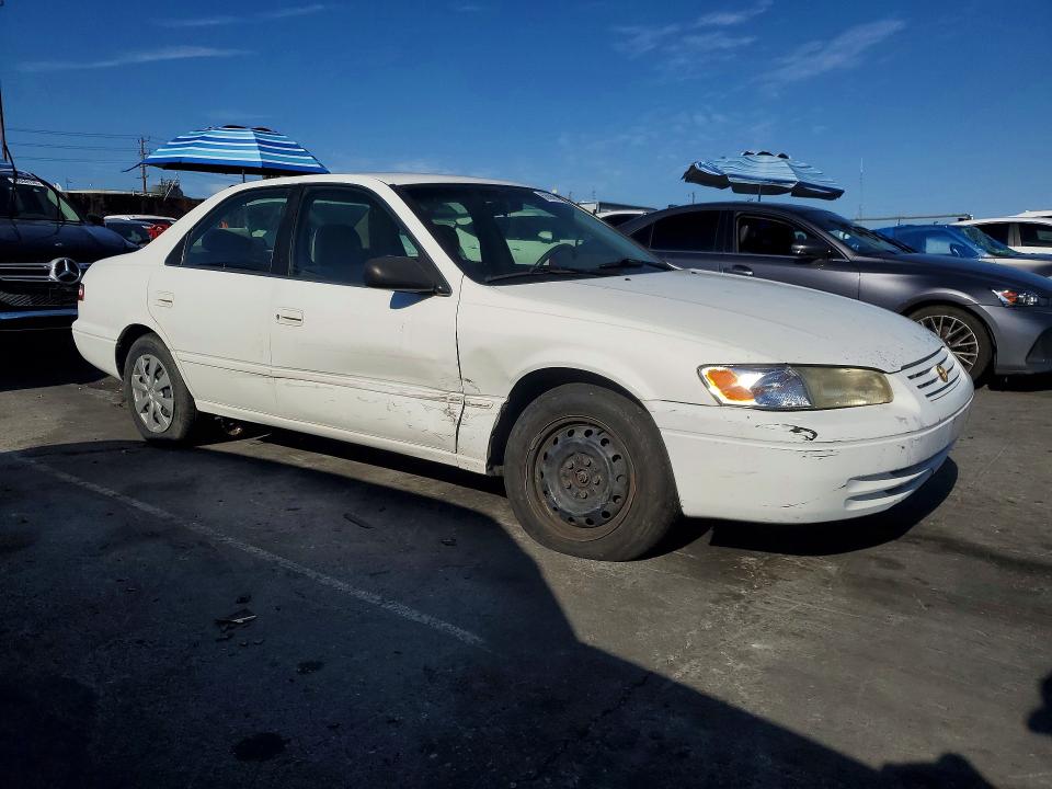 Photo 4 from auction – 1997 TOYOTA CAMRY with VIN 4T1BF22K3VU901599
