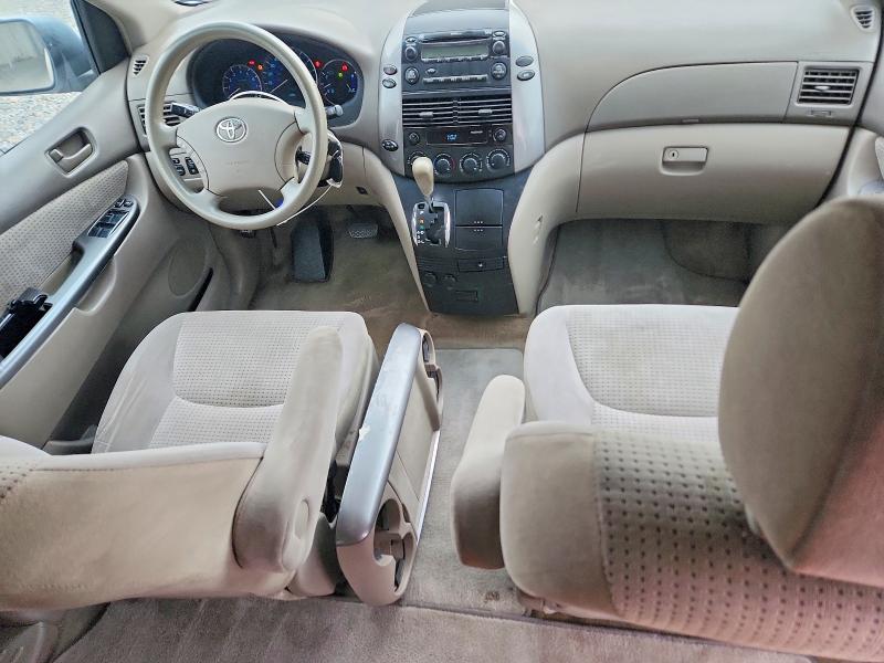 Photo 8 from auction – 2006 TOYOTA SIENNA with VIN 5TDZA23C46S513330