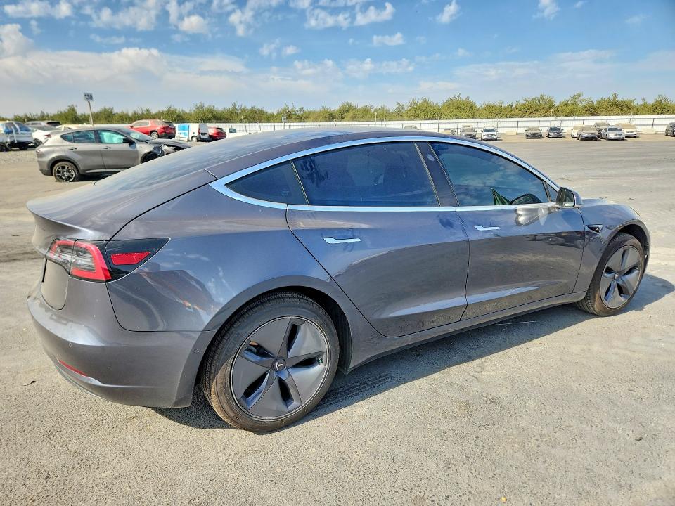 Photo 3 from auction – 2020 TESLA MODEL 3 with VIN 5YJ3E1EA9LF631681
