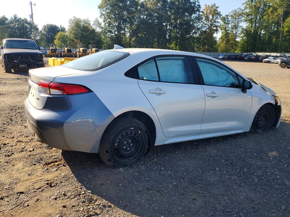 Photo 3 from auction – 2025 TOYOTA COROLLA with VIN 5YFB4MDE0SP262328