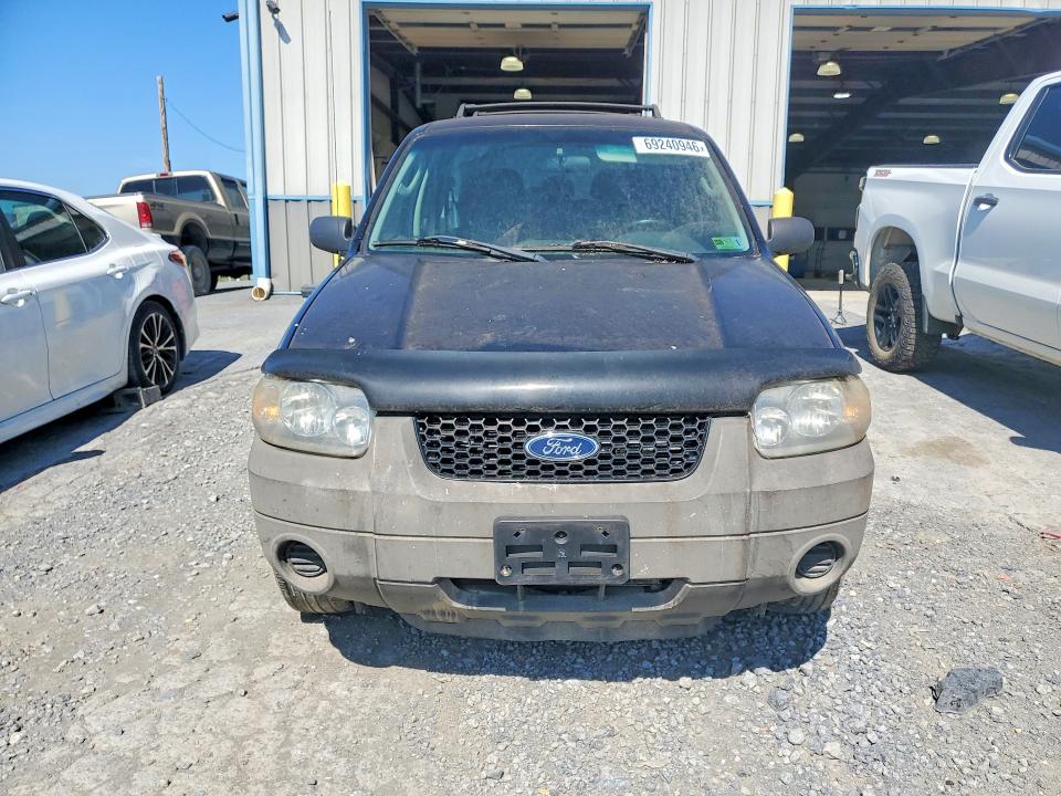 Photo 5 from auction – 2006 FORD ESCAPE with VIN 1FMYU92ZX6KC25283