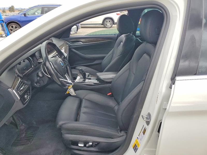 Photo 7 from auction – 2019 BMW 530E with VIN WBAJA9C56KB388451