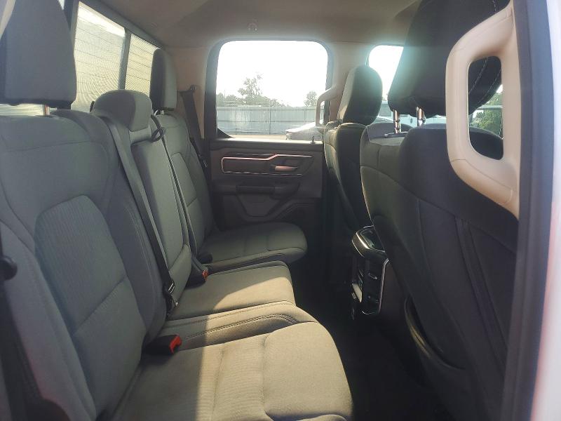 Снимка 10 от търг – 2020 RAM 1500 с VIN 1C6RREBT7LN277941