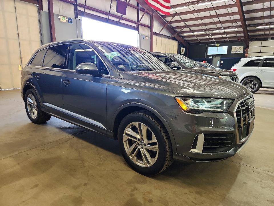 Photo 4 from auction – 2020 AUDI Q7 with VIN WA1LXAF73LD007437