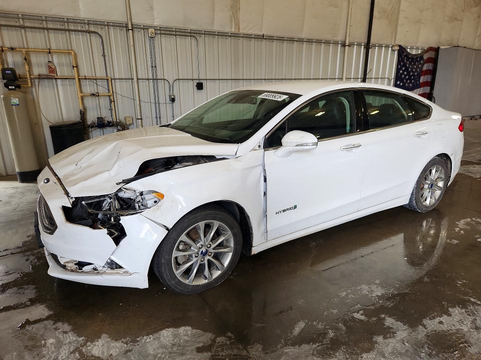 FORD FUSION 2017 with VIN 3FA6P0LU9HR287263 - Photo from auction