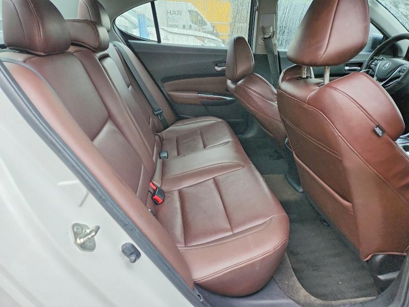 Foto 10 de la subasta – 2015 ACURA TLX con VIN 19UUB2F58FA022956