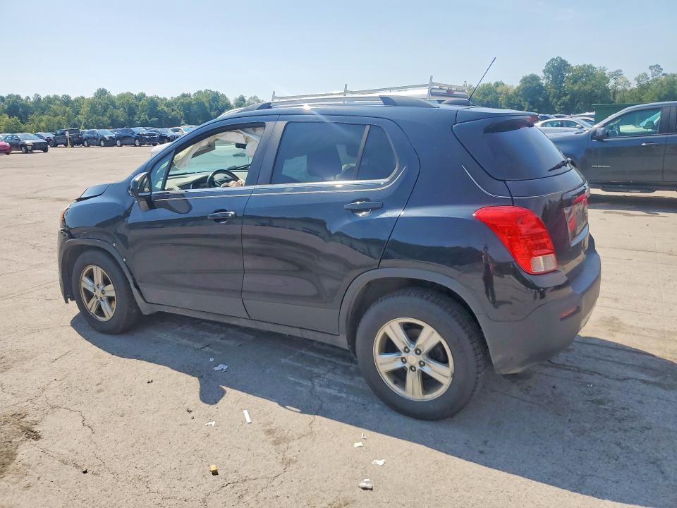 Photo 2 from auction – 2015 CHEVROLET TRAX with VIN 3GNCJRSB9FL193362