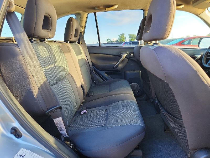 Photo 11 from auction – 2005 TOYOTA RAV4 with VIN JTEHD20V056041923