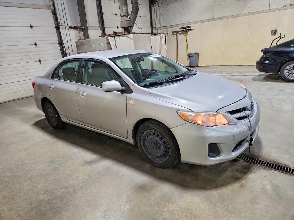 Photo 4 from auction – 2012 TOYOTA COROLLA with VIN 2T1BU4EE5CC797512