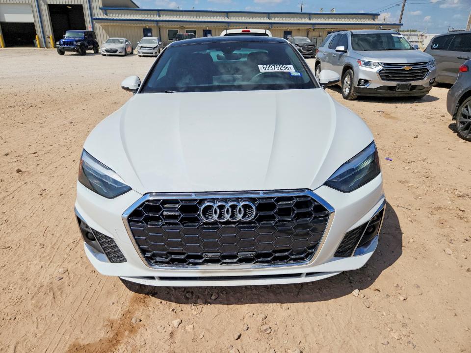 Снимка 5 от търг – 2022 AUDI A5 с VIN WAUSAAF50NA020150