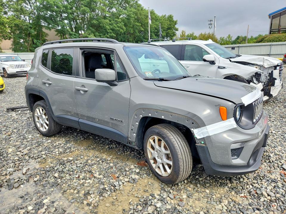 Photo 4 from auction – 2021 JEEP RENEGADE with VIN ZACNJDBB9MPM24511