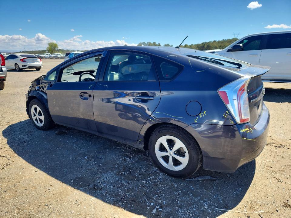 Photo 2 from auction – 2014 TOYOTA PRIUS with VIN JTDKN3DU0E1764523