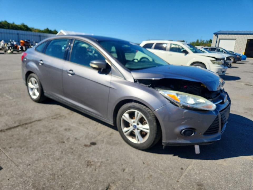 Снимка 4 от търг – 2013 FORD FOCUS с VIN 1FADP3F23DL293927