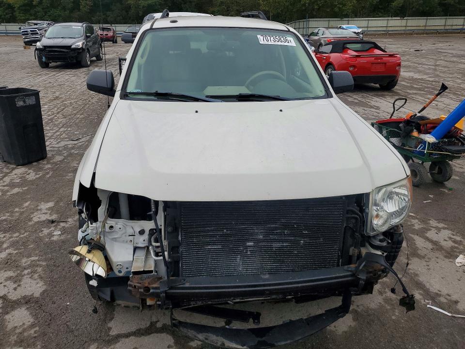 Снимка 5 от търг – 2012 FORD ESCAPE с VIN 1FMCU0D75CKB00964