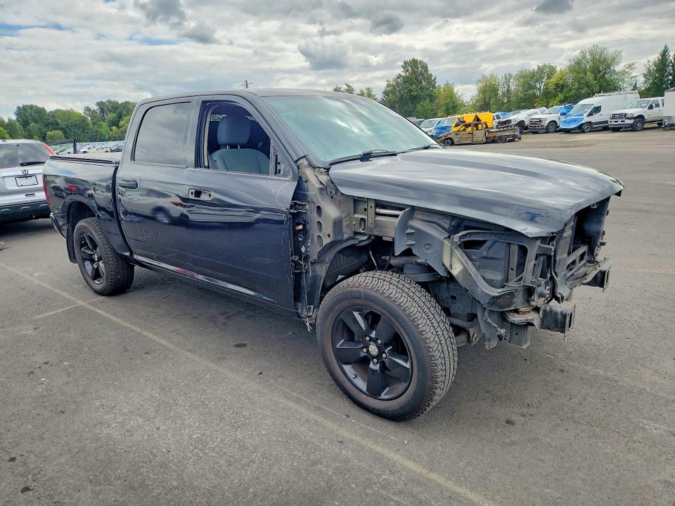Photo 4 from auction – 2014 RAM 1500 with VIN 1C6RR7KT1ES151221
