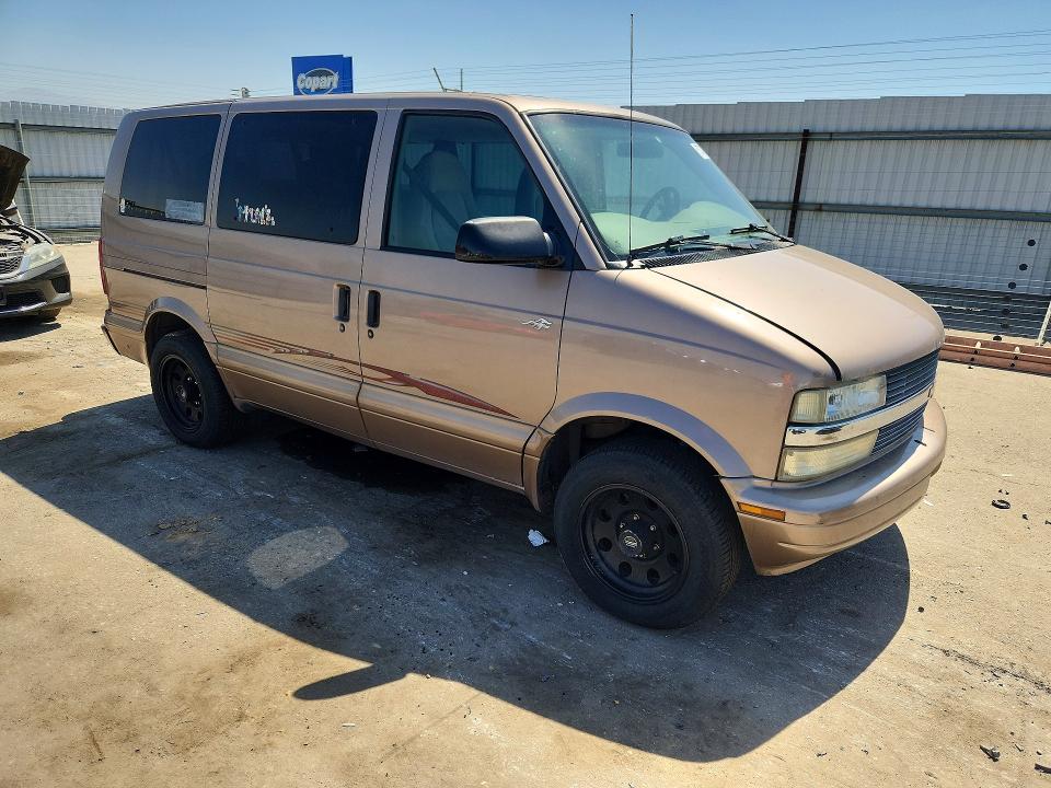 Photo 4 from auction – 2003 CHEVROLET ASTRO with VIN 1GNEL19X53B137731