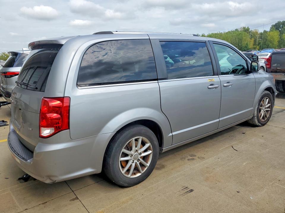 Photo 3 from auction – 2019 DODGE GRAND CARAVAN with VIN 2C4RDGCG7KR776406