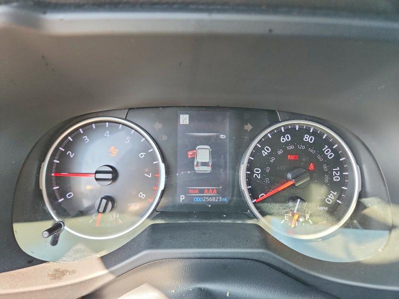 Photo 9 from auction – 2022 TOYOTA RAV4 with VIN 2T3F1RFV0NW301174