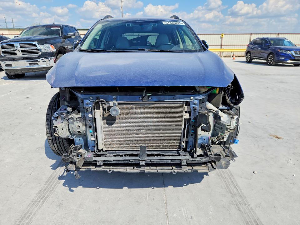 Photo 5 from auction – 2019 SUBARU CROSSTREK with VIN JF2GTAMC3K8300718