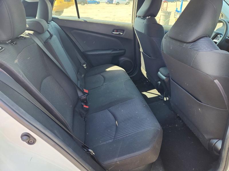 Photo 10 from auction – 2016 TOYOTA PRIUS with VIN JTDKBRFUXG3515131