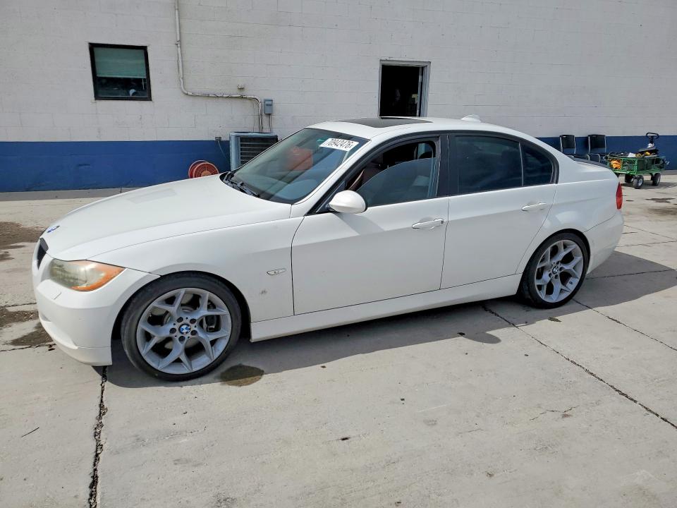 BMW 335 2007 с VIN WBAVB73527PA65353 - Снимка от търг
