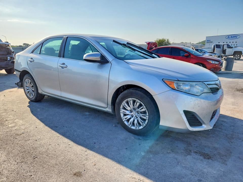 Photo 4 from auction – 2012 TOYOTA CAMRY with VIN 4T1BF1FK6CU054952