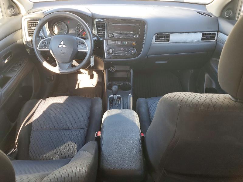 Photo 8 from auction – 2014 MITSUBISHI OUTLANDER with VIN JA4AD2A36EZ010879