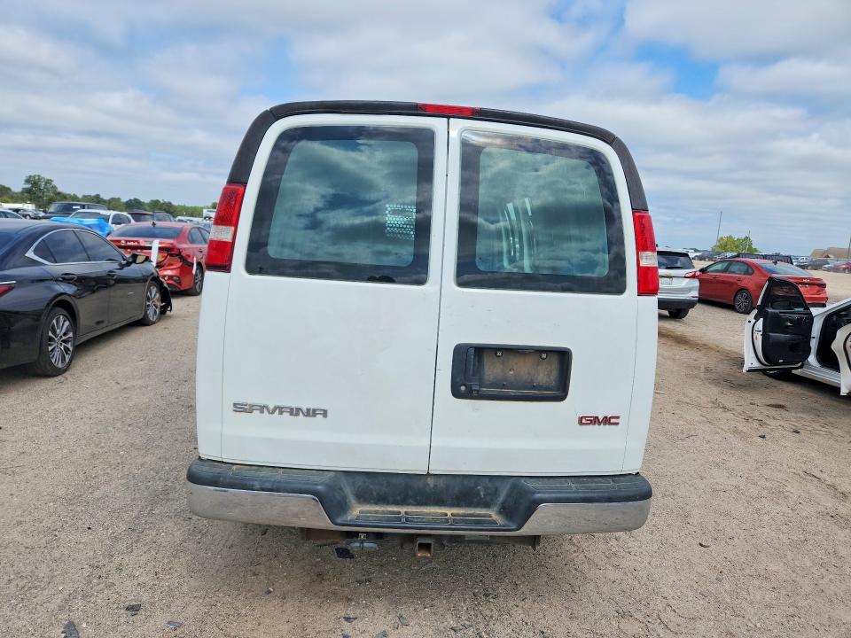 Photo 6 from auction – 2020 GMC SAVANA with VIN 1GTW7AFB7L1163778