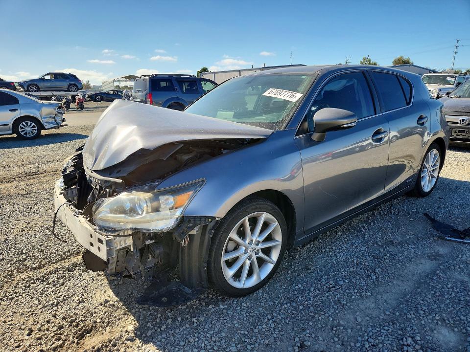 2013 LEXUS CT - Търг №67697776
