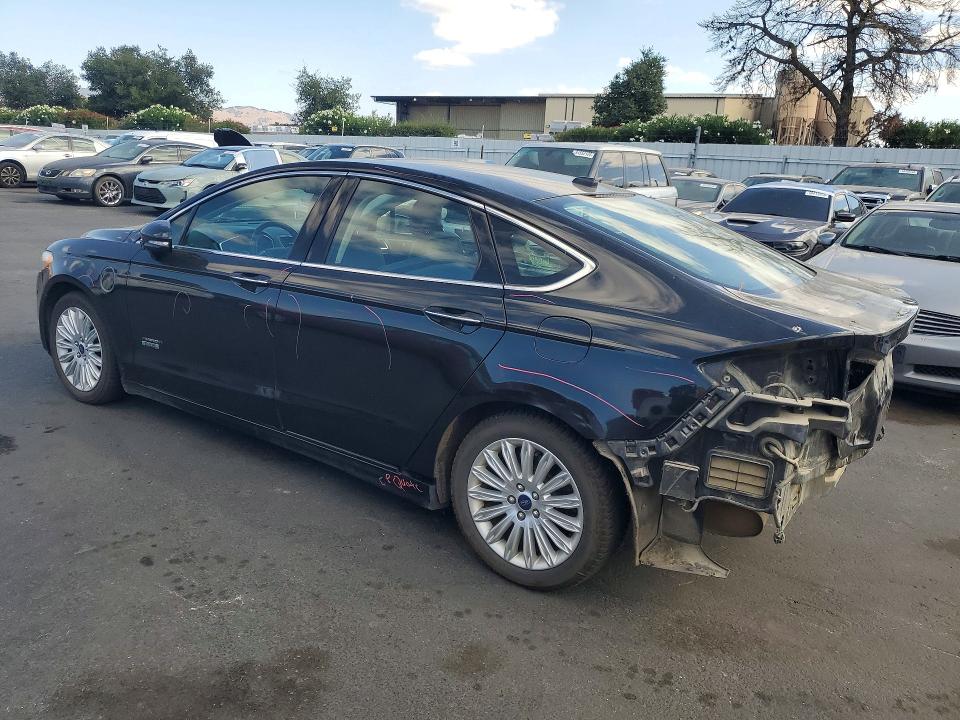 Photo 2 from auction – 2013 FORD FUSION with VIN 3FA6P0SU9DR310388