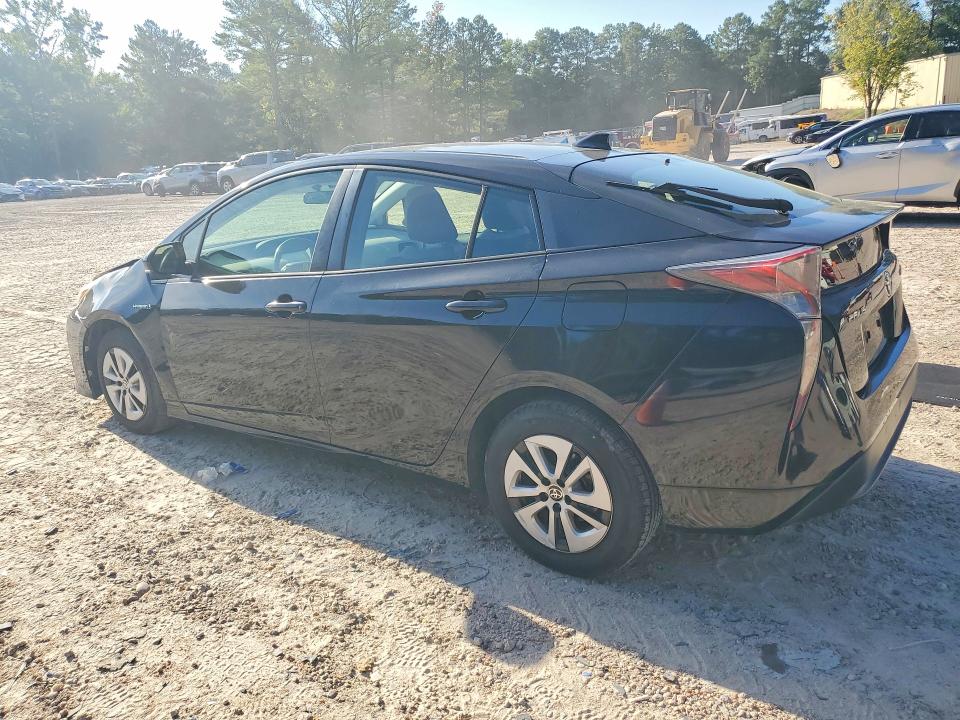 Photo 2 from auction – 2016 TOYOTA PRIUS with VIN JTDKARFU2G3522562