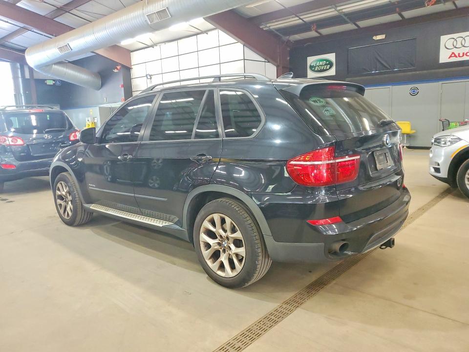 Zdjęcie 2 z aukcji – 2012 BMW X5 z VIN 5UXZV4C54CL750638