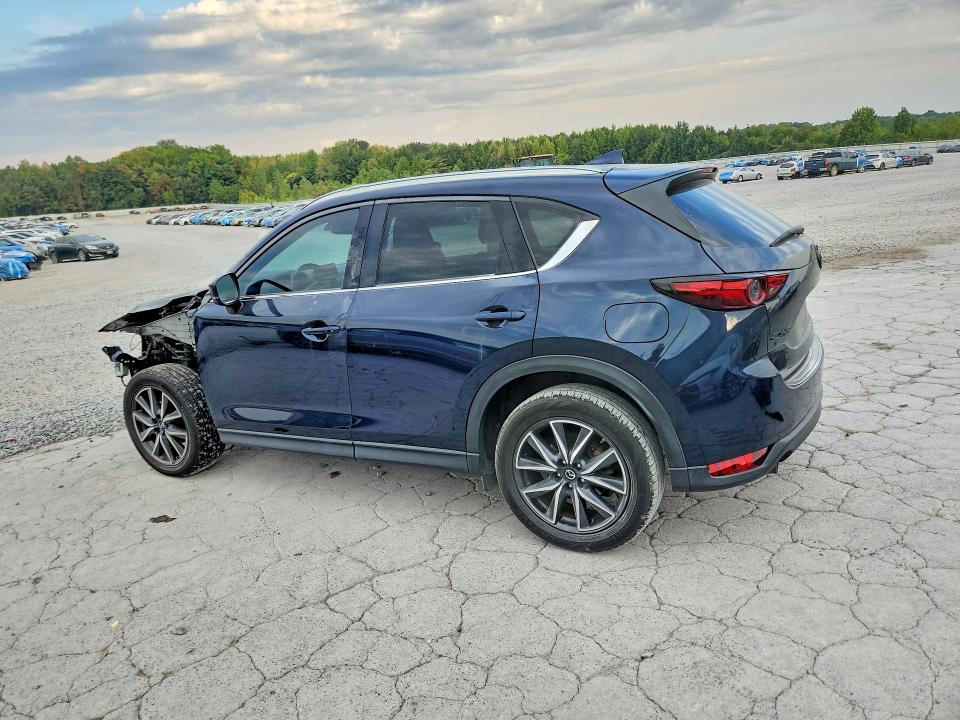 Снимка 2 от търг – 2017 MAZDA CX-5 с VIN JM3KFADLXH0228222