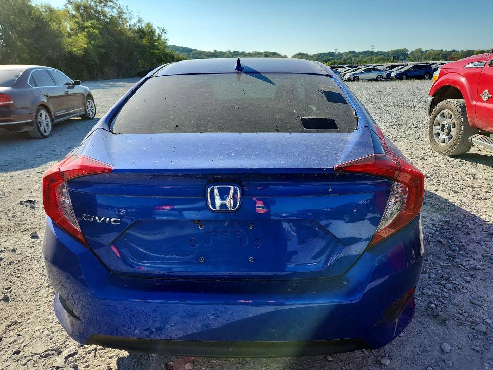 Photo 6 from auction – 2018 HONDA CIVIC with VIN 19XFC2F79JE043990