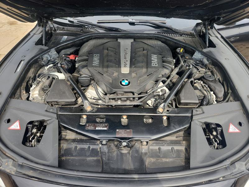 Photo 11 from auction – 2015 BMW 750 with VIN WBAYF8C57FD653950