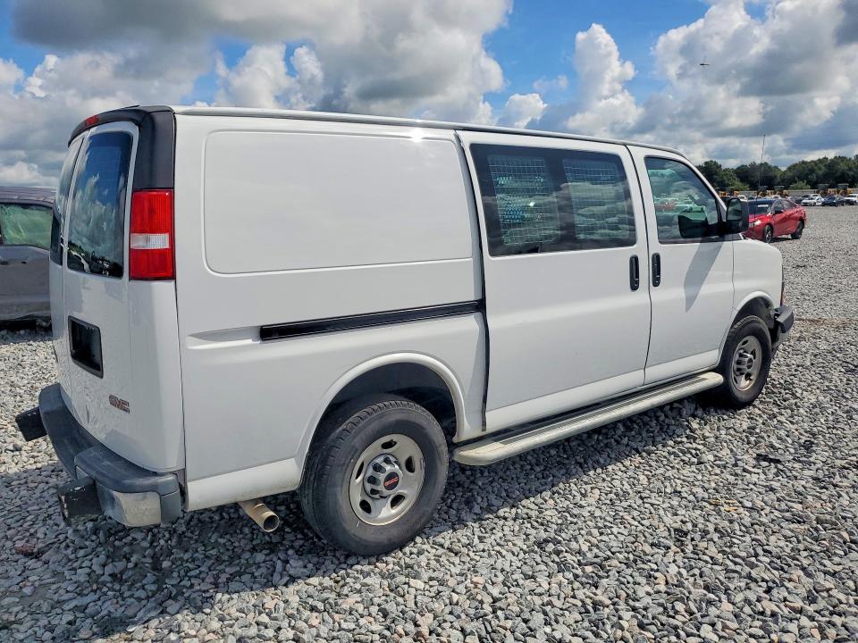 Photo 3 from auction – 2021 GMC SAVANA with VIN 1GTW7AFP3M1307159