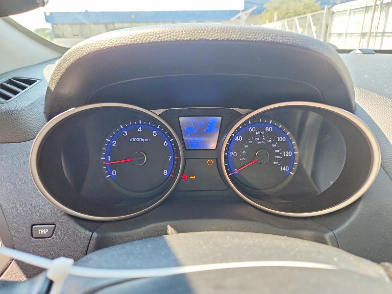 Photo 9 from auction – 2013 HYUNDAI TUCSON with VIN KM8JU3AC3DU564190