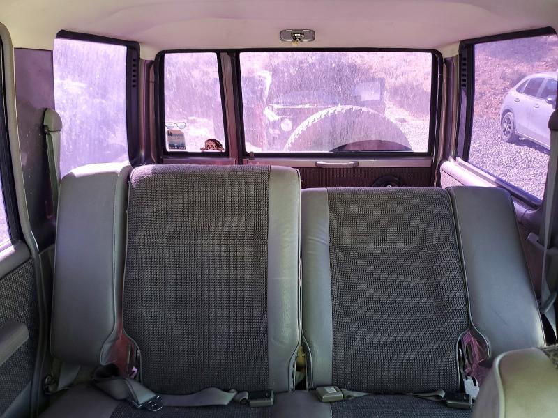 Photo 10 from auction – 1991 ISUZU TROOPER with VIN JACCH58E1M8917067