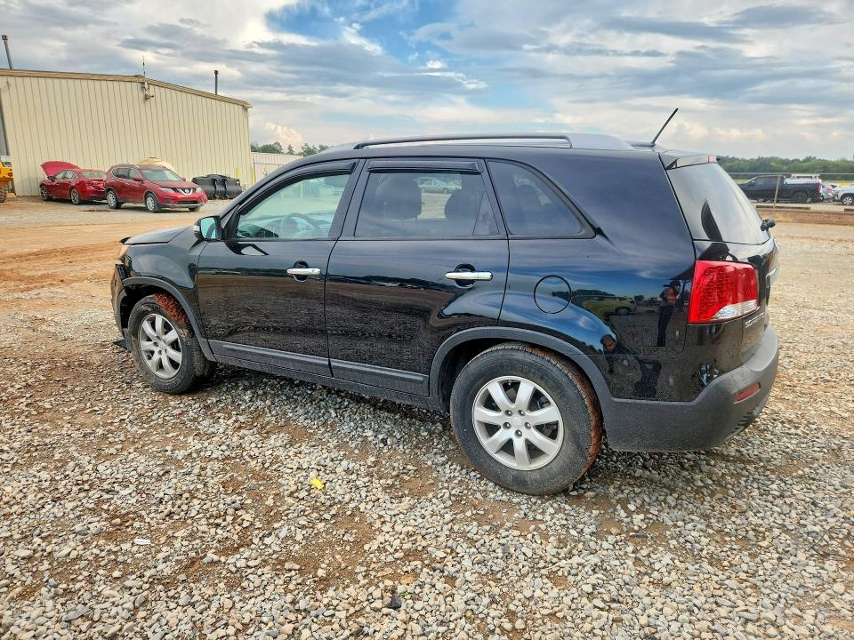 Photo 2 from auction – 2011 KIA SORENTO with VIN 5XYKT3A14BG178788