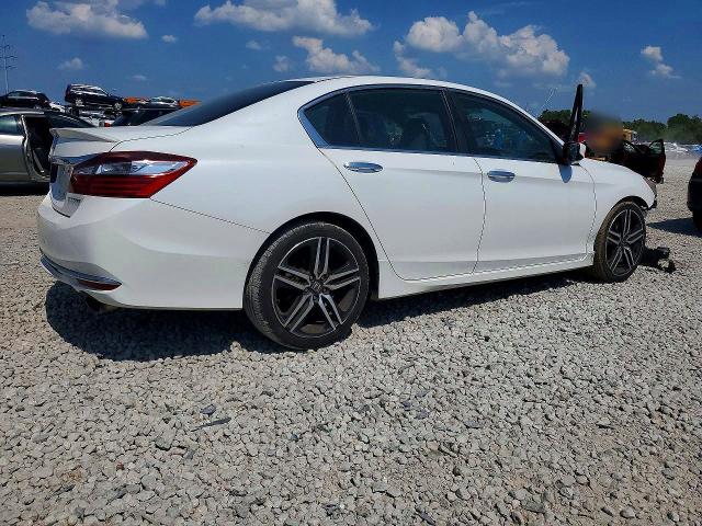 Photo 3 from auction – 2016 HONDA ACCORD with VIN 1HGCR2F50GA165733