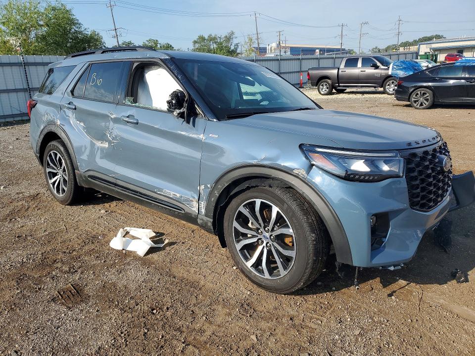 Photo 4 from auction – 2026 FORD EXPLORER with VIN 1FMUK8KHXTGB38004