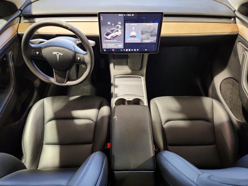 Foto 8 de la subasta – 2025 TESLA MODEL Y con VIN 7SAYGDEE1SA355564