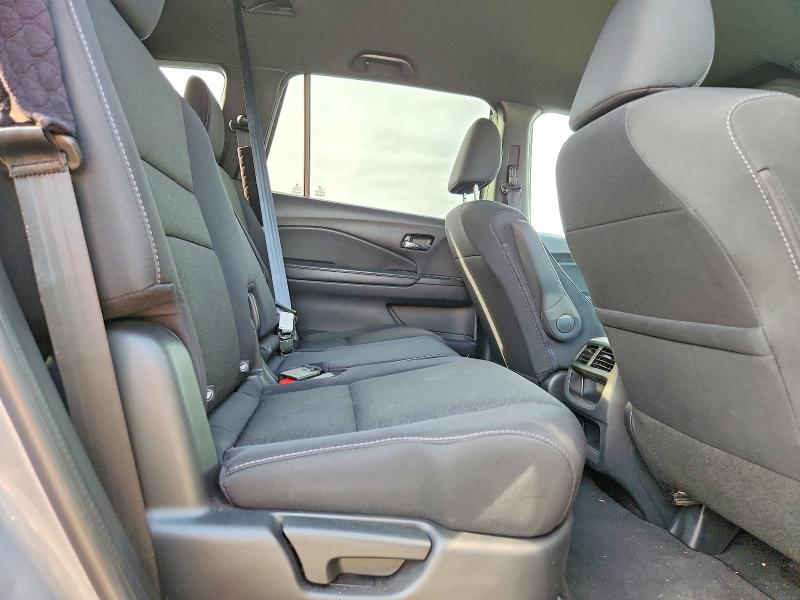 Photo 11 from auction – 2019 HONDA PASSPORT with VIN 5FNYF8H20KB024325
