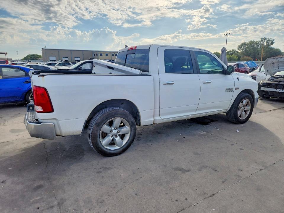 Photo 3 from auction – 2016 RAM 1500 with VIN 1C6RR6LT5GS189658
